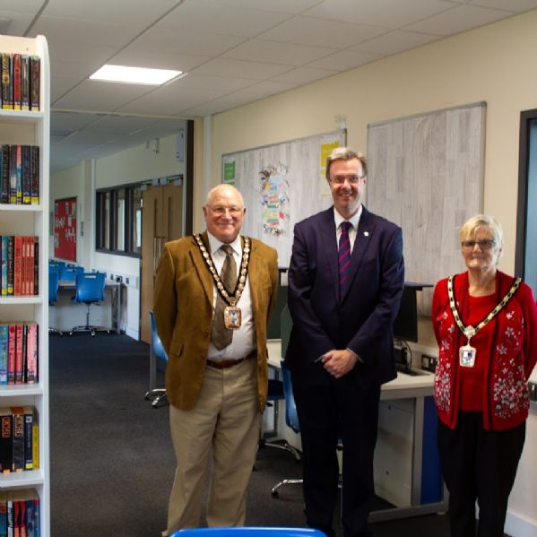 The Mayor of Havant, Councillor Peter Wade and the Headteacher, Mr Paul Foxley at the official opening of the Centenary Study Centre